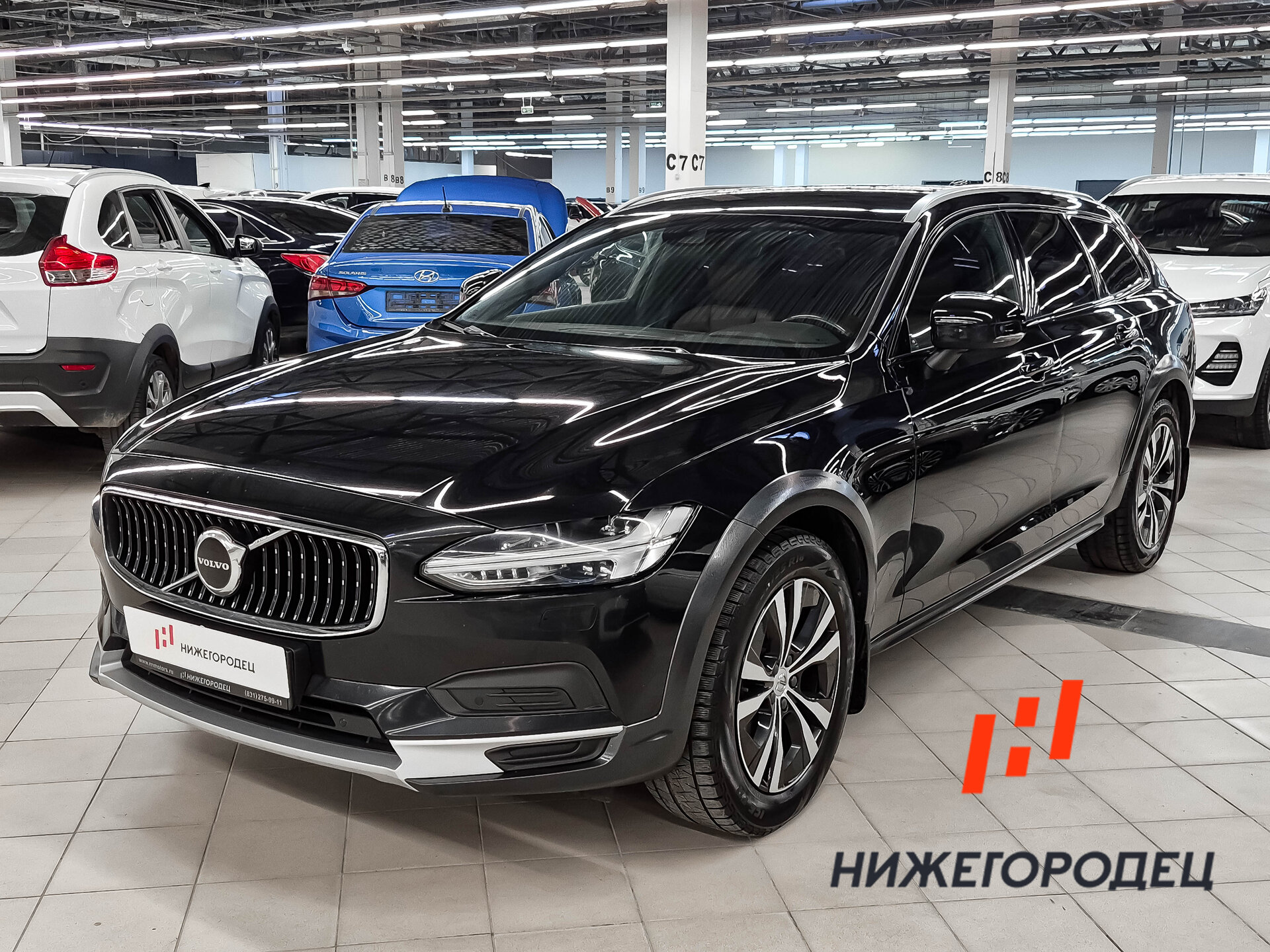 Volvo V90 Cross Country 2.0 AT (249 л.с.) 4WD, 2021 — купить в Нижнем Новгороде