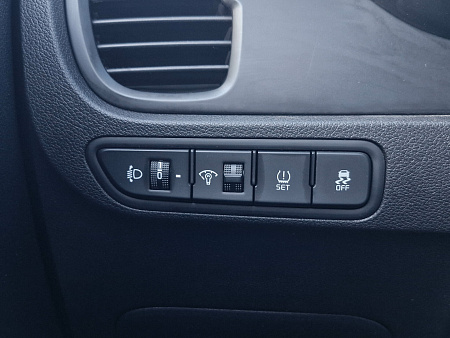Kia Rio 1.6 AT (123 л.с.), 2020 Kia Rio 1.6 AT (123 л.с.), 2020 — купить в Нижнем Новгороде