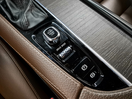 Volvo V90 Cross Country 2.0 AT (249 л.с.) 4WD, 2021 Volvo V90 Cross Country 2.0 AT (249 л.с.) 4WD, 2021 — купить в Нижнем Новгороде