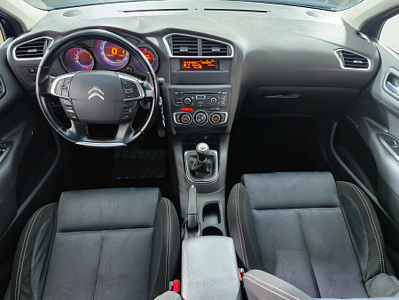 Citroen C4 1.6 MT (120 л.с.), 2010 Citroen C4 1.6 MT (120 л.с.), 2010 — купить в Нижнем Новгороде