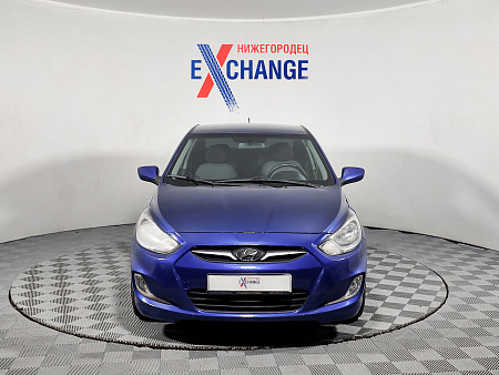 Hyundai Solaris 1.6 AT (123 л.с.), 2013 Hyundai Solaris 1.6 AT (123 л.с.), 2013 — купить в Нижнем Новгороде