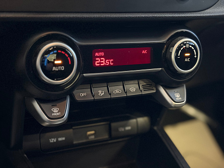 Kia Rio 1.6 AT (123 л.с.), 2020 — купить в Нижнем Новгороде
