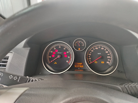 Opel Astra GTC 1.6 MT (115 л.с.), 2008 Opel Astra GTC 1.6 MT (115 л.с.), 2008 — купить в Нижнем Новгороде