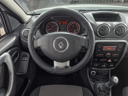 Renault Duster 1.6 MT (102 л.с.) 4WD, 2014 Renault Duster 1.6 MT (102 л.с.) 4WD, 2014 — купить в Нижнем Новгороде