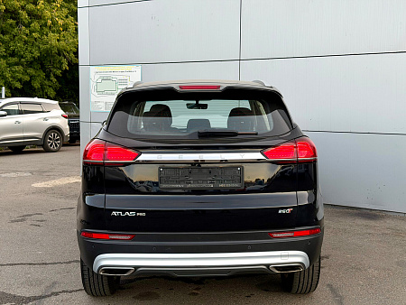 Geely Atlas Pro 1.5 AT (177 л.с.), 2022 — купить в Нижнем Новгороде
