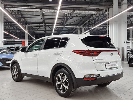 Kia Sportage 2.0 AT (150 л.с.), 2021 — купить в Нижнем Новгороде