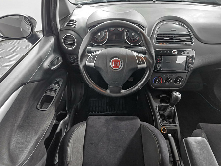 Fiat Punto 1.4 AMT (77 л.с.), 2012 — купить в Нижнем Новгороде