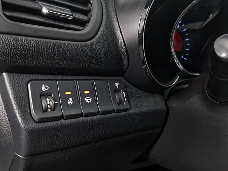 Kia Rio 4-speed 1.6 AT (123 л.с.), 2014 Kia Rio 4-speed 1.6 AT (123 л.с.), 2014 — купить в Нижнем Новгороде