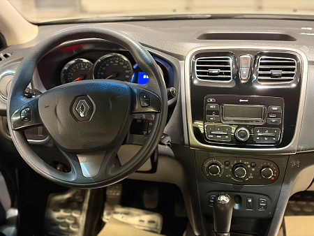Renault Logan 1.6 MT (82 л.с.), 2018 Renault Logan 1.6 MT (82 л.с.), 2018 — купить в Нижнем Новгороде