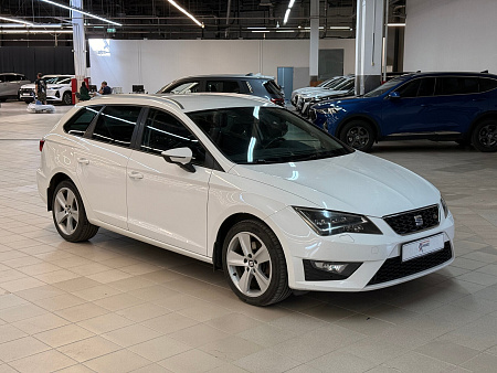 SEAT Leon 1.8 AMT (180 л.с.), 2014 — купить в Нижнем Новгороде