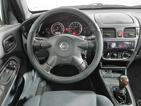 Nissan Almera 1.5 MT (98 л.с.), 2005 Nissan Almera 1.5 MT (98 л.с.), 2005 — купить в Нижнем Новгороде
