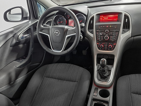 Opel Astra 1.6 MT (115 л.с.), 2012 — купить в Нижнем Новгороде