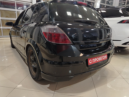 Opel Astra 1.8 MT (140 л.с.), 2009 Opel Astra 1.8 MT (140 л.с.), 2009 — купить в Нижнем Новгороде