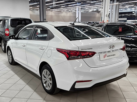 Hyundai Solaris 1.6 AT (123 л.с.), 2020 Hyundai Solaris 1.6 AT (123 л.с.), 2020 — купить в Нижнем Новгороде