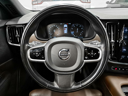 Volvo V90 Cross Country 2.0 AT (249 л.с.) 4WD, 2021 Volvo V90 Cross Country 2.0 AT (249 л.с.) 4WD, 2021 — купить в Нижнем Новгороде
