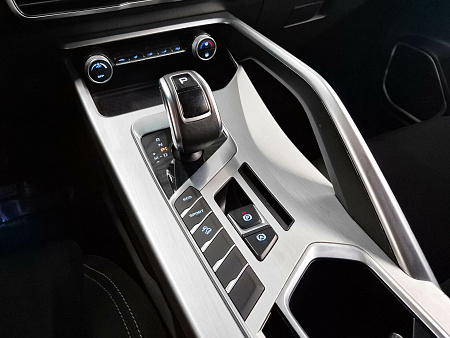 Geely Coolray 1.5 AMT (150 л.с.), 2022 — купить в Нижнем Новгороде