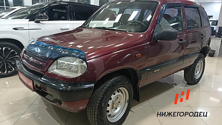 Chevrolet Niva 1.7 MT (80 л.с.) 4WD, 2004 Chevrolet Niva 1.7 MT (80 л.с.) 4WD, 2004 — купить в Нижнем Новгороде
