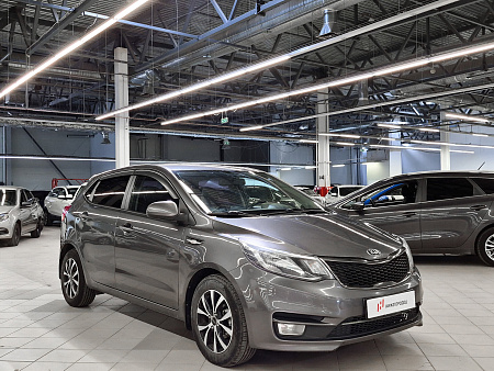 Kia Rio 1.4 AT (107 л.с.), 2017 — купить в Нижнем Новгороде