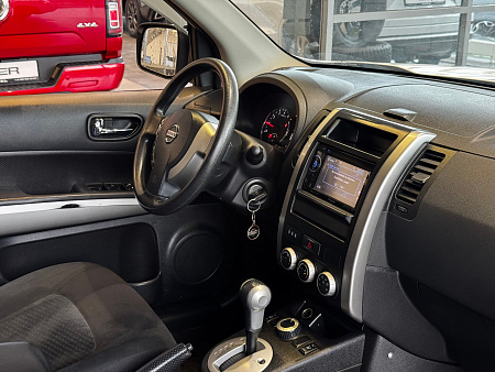 Nissan X-Trail 2.0 CVT (141 л.с.) 4WD, 2012 — купить в Нижнем Новгороде