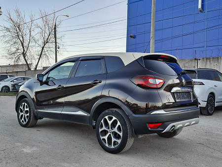 Renault Kaptur 1.6 CVT (114 л.с.), 2016 — купить в Нижнем Новгороде