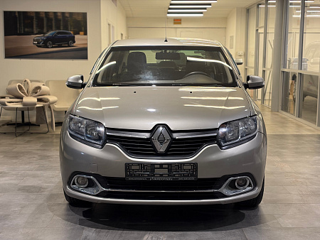 Renault Logan 1.6 MT (82 л.с.), 2018 Renault Logan 1.6 MT (82 л.с.), 2018 — купить в Нижнем Новгороде