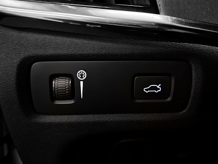 Volvo V90 Cross Country 2.0 AT (249 л.с.) 4WD, 2021 Volvo V90 Cross Country 2.0 AT (249 л.с.) 4WD, 2021 — купить в Нижнем Новгороде