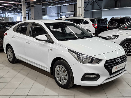 Hyundai Solaris 1.6 AT (123 л.с.), 2020 Hyundai Solaris 1.6 AT (123 л.с.), 2020 — купить в Нижнем Новгороде