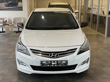 Hyundai Solaris 1.6 AT (123 л.с.), 2015 Hyundai Solaris 1.6 AT (123 л.с.), 2015 — купить в Нижнем Новгороде