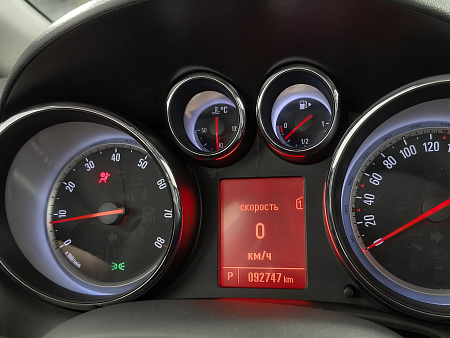 Opel Astra 1.6 AT (180 л.с.), 2012 Opel Astra 1.6 AT (180 л.с.), 2012 — купить в Нижнем Новгороде