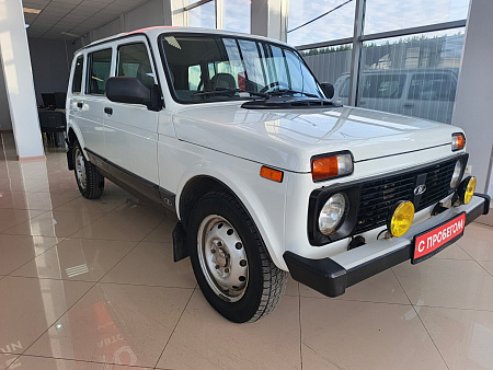 Lada (Ваз) 2131 (4x4) 213105 1.7 MT (83 л.с.) 4WD, 2015 — купить в Нижнем Новгороде