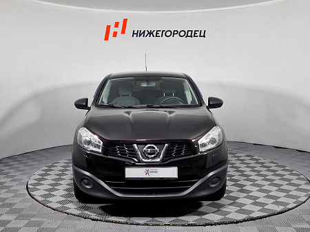 Nissan Qashqai 1.6 CVT (117 л.с.), 2013 Nissan Qashqai 1.6 CVT (117 л.с.), 2013 — купить в Нижнем Новгороде