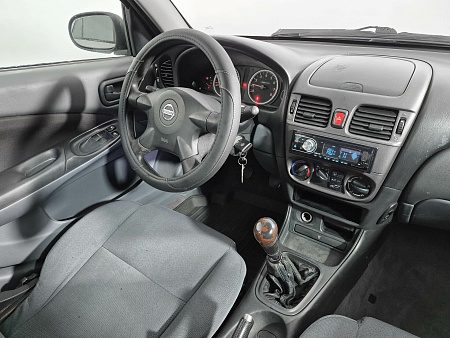 Nissan Almera 1.5 MT (98 л.с.), 2005 Nissan Almera 1.5 MT (98 л.с.), 2005 — купить в Нижнем Новгороде