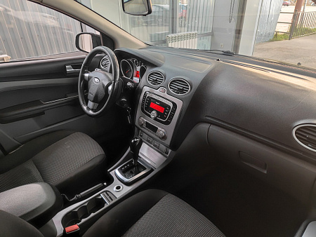 Ford Focus 1.6 AT (100 л.с.), 2010 Ford Focus 1.6 AT (100 л.с.), 2010 — купить в Нижнем Новгороде
