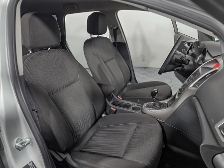 Opel Astra 1.6 MT (115 л.с.), 2012 — купить в Нижнем Новгороде