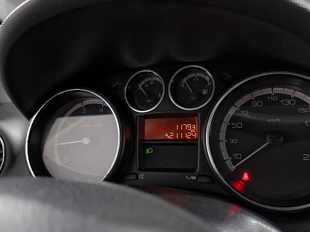 Peugeot 408 1.6 MT (110 л.с.), 2012 Peugeot 408 1.6 MT (110 л.с.), 2012 — купить в Нижнем Новгороде