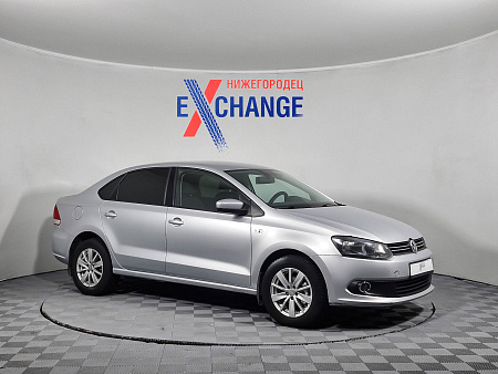 Volkswagen Polo 1.6 AT (105 л.с.), 2013 — купить в Нижнем Новгороде