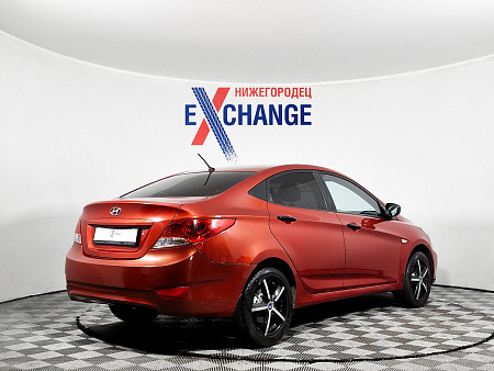 Hyundai Solaris 1.4 AT (107 л.с.), 2014 Hyundai Solaris 1.4 AT (107 л.с.), 2014 — купить в Нижнем Новгороде