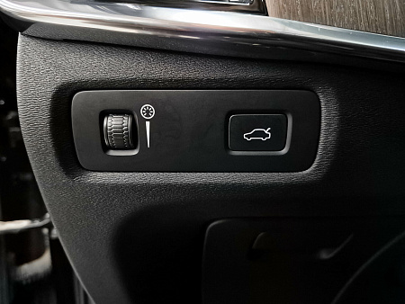 Volvo V90 Cross Country 2.0 AT (249 л.с.) 4WD, 2021 Volvo V90 Cross Country 2.0 AT (249 л.с.) 4WD, 2021 — купить в Нижнем Новгороде