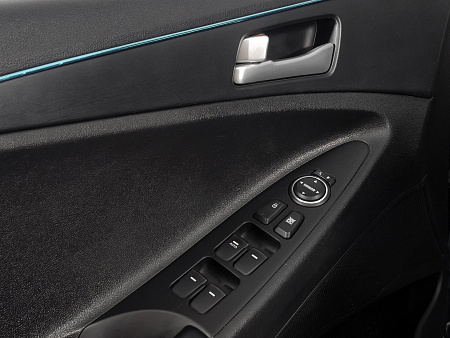 Hyundai Sonata 2.0 AT (150 л.с.), 2011 Hyundai Sonata 2.0 AT (150 л.с.), 2011 — купить в Нижнем Новгороде