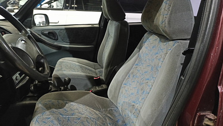 Chevrolet Niva 1.7 MT (80 л.с.) 4WD, 2004 Chevrolet Niva 1.7 MT (80 л.с.) 4WD, 2004 — купить в Нижнем Новгороде