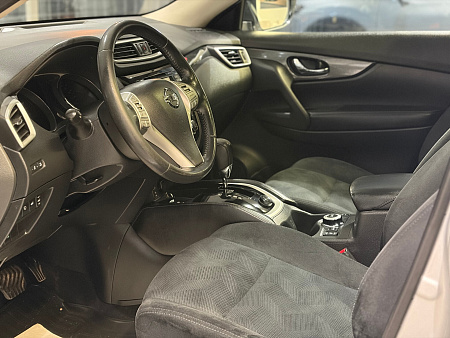 Nissan X-Trail 2.0 CVT (144 л.с.) 4WD, 2015 — купить в Нижнем Новгороде