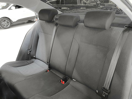 Volkswagen Jetta 1.6 MT (105 л.с.), 2012 — купить в Нижнем Новгороде
