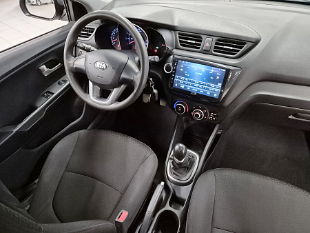 Kia Rio 1.4 MT (107 л.с.), 2013 Kia Rio 1.4 MT (107 л.с.), 2013 — купить в Нижнем Новгороде