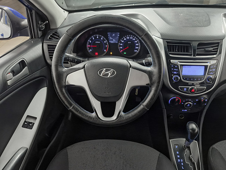 Hyundai Solaris 1.6 AT (123 л.с.), 2013 Hyundai Solaris 1.6 AT (123 л.с.), 2013 — купить в Нижнем Новгороде