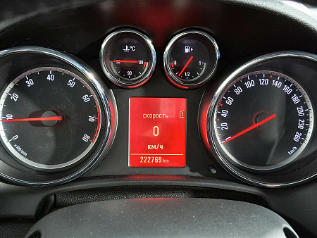 Opel Astra 1.6 MT (115 л.с.), 2012 Opel Astra 1.6 MT (115 л.с.), 2012 — купить в Нижнем Новгороде