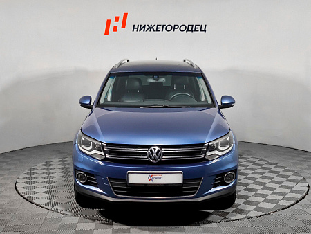 Volkswagen Tiguan 2.0 AT (170 л.с.) 4WD, 2011 Volkswagen Tiguan 2.0 AT (170 л.с.) 4WD, 2011 — купить в Нижнем Новгороде