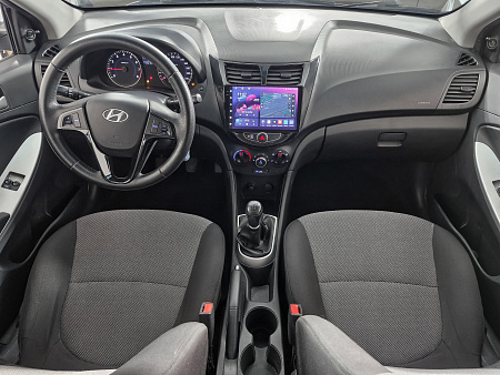 Hyundai Solaris 1.4 MT (107 л.с.), 2011 Hyundai Solaris 1.4 MT (107 л.с.), 2011 — купить в Нижнем Новгороде