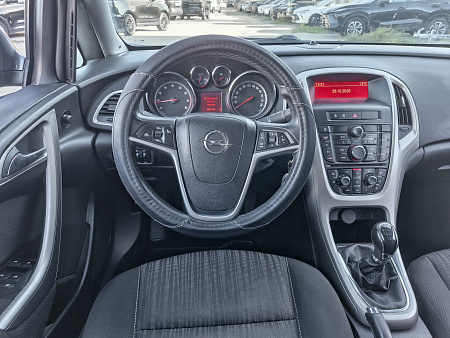 Opel Astra 1.6 MT (115 л.с.), 2012 — купить в Нижнем Новгороде