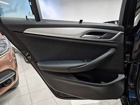 BMW 5 серии 520d xDrive 2.0d AT (190 л.с.) 4WD, 2019 — купить в Нижнем Новгороде