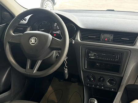 Skoda Rapid 1.6 MT (90 л.с.), 2017 Skoda Rapid 1.6 MT (90 л.с.), 2017 — купить в Нижнем Новгороде
